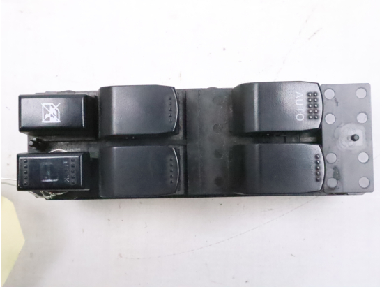 COMMANDE LEVE-GLACE PORTE AVG