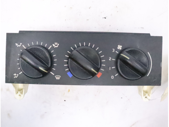 Commande de chauffage occasion RENAULT CLIO I Phase 3 - 1.9 D 65ch