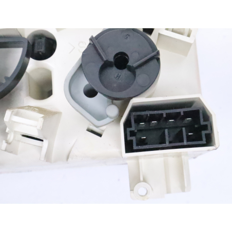 Commande de chauffage occasion PEUGEOT 306 Phase 1 - 1.9 D