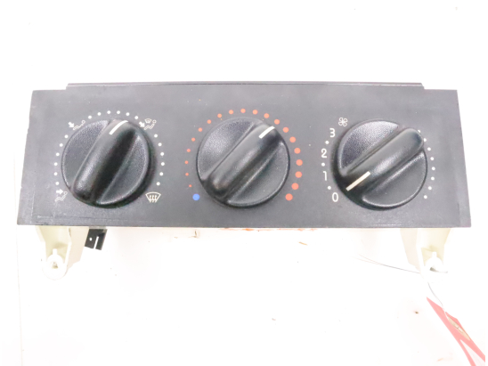 Commande de chauffage occasion RENAULT KANGOO I Phase 1 - 1.4i 8v 75ch