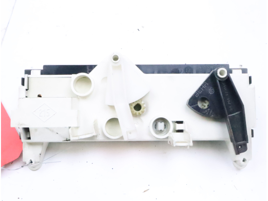 Commande de chauffage occasion RENAULT KANGOO I Phase 1 - 1.4i 8v 75ch