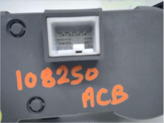 Commande de chauffage occasion KIA CEE D I Phase 1 - 1.6 CRDI 90ch