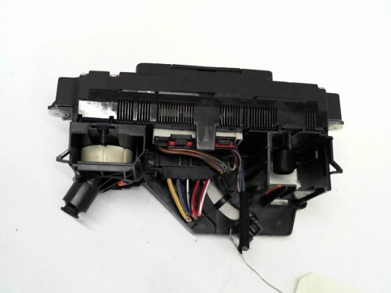 Commande de chauffage occasion VOLKSWAGEN GOLF V Phase 1 - 1.9 TDI 90ch