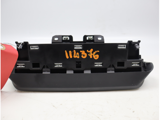 Afficheur digital occasion PEUGEOT 2008 II Phase 1 - 1.2 i PureTech 130ch