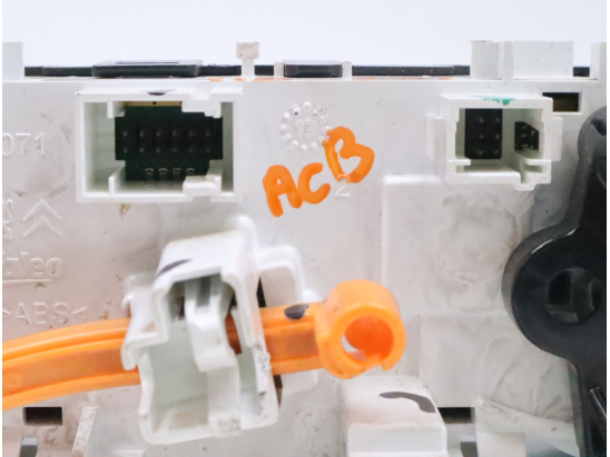 Commande de chauffage occasion PEUGEOT 208 Phase 1 - 1.4 HDI 68ch