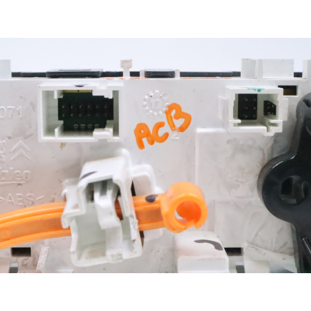 Commande de chauffage occasion PEUGEOT 208 Phase 1 - 1.4 HDI 68ch