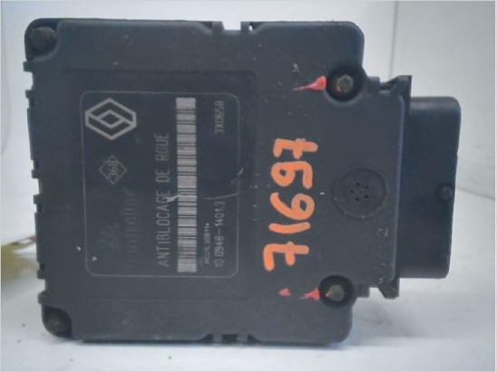 Calculateur abs occasion RENAULT TWINGO I Phase 3 - 1.2i 8v 60ch
