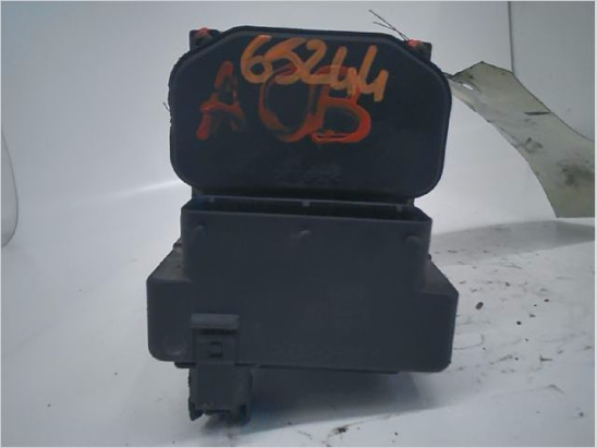 Calculateur abs occasion NISSAN PRIMERA III Phase 1 - 2.0 TD 90ch