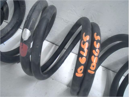 Ressort amortisseur ard occasion VOLKSWAGEN GOLF IV Phase 1 - 1.9 TDI 100ch