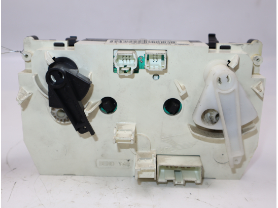 Commande de chauffage occasion PEUGEOT 307 Phase 1 SW - 2.0 HDi 110ch