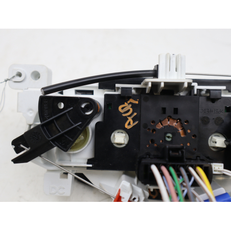 Commande de chauffage occasion RENAULT TWINGO III Phase 1 - 0.9 TCE 12v 90ch