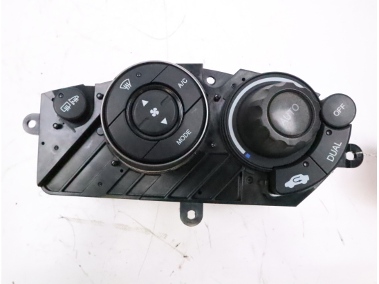 Commande de chauffage occasion HONDA CIVIC VII phase 2 - 2.2i CDTi 140ch