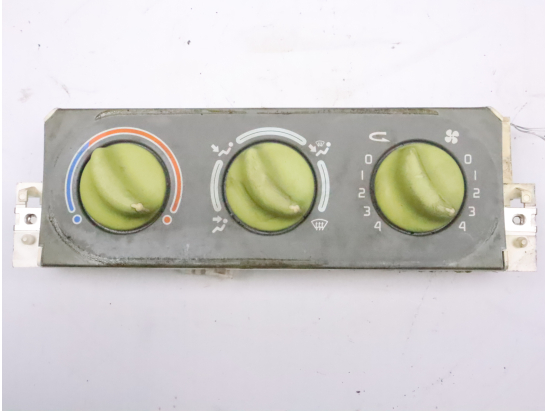 Commande de chauffage occasion RENAULT TWINGO I Phase 2 - 1.2i 60ch