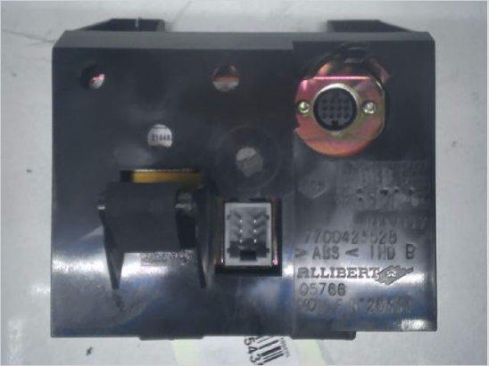 Afficheur digital occasion RENAULT SAFRANE Phase 2 - 2.2 DT