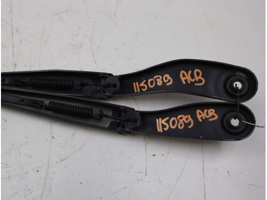 Bras essuie-glace avant occasion VOLVO V50 Phase 2 - 2.0 D 136ch