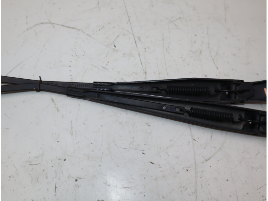 Bras essuie-glace avant occasion VOLVO V50 Phase 2 - 2.0 D 136ch