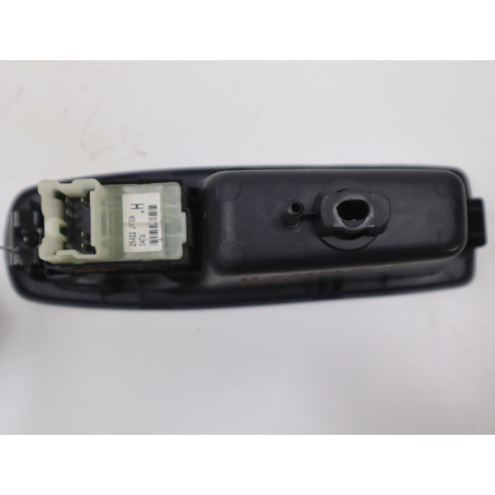 Commande leve-glace porte arrière gauche occasion RENAULT KOLEOS I Phase 1 - 2.0 DCI 175ch