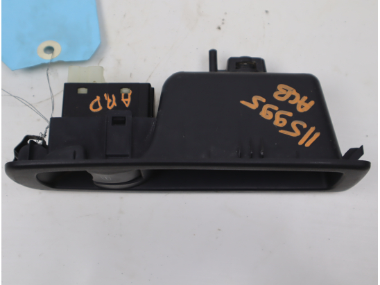 Commande leve-glace porte arrière droite occasion RENAULT KOLEOS I Phase 1 - 2.0 DCI 175ch