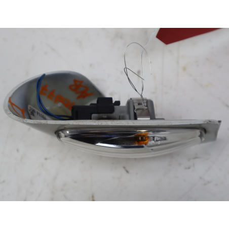 Répétiteur aile droite occasion CITROEN DS4 Phase 1 - 1.6 e-HDi 115ch