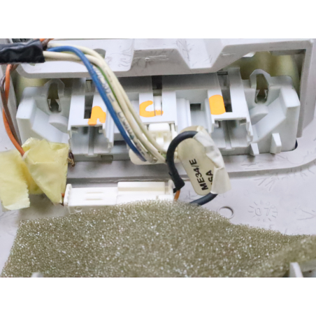 Plafonnier occasion PEUGEOT 407 Phase 1 - 1.6 HDI 16v