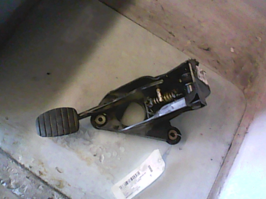 Pedale embrayage occasion RENAULT LAGUNA II Phase 1 - 1.9 DCI 120ch