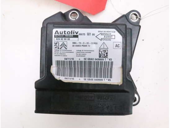 Boitier pyrotechnique occasion PEUGEOT 308 II Phase 1 SW - 1.6 e-HDI 115ch