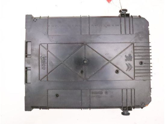 BSI (PLATINE FUSIBLE HABITACLE)