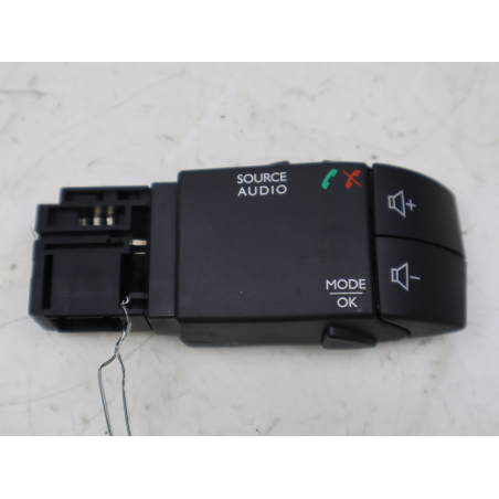 Commande autoradio occasion RENAULT TWINGO III Phase 1 - 0.9 TCE 12v 90ch