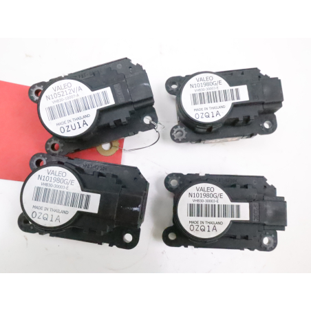 Moteur volet de chauffage occasion RENAULT MEGANE III Phase 1 CC - 1.9 DCI 130ch