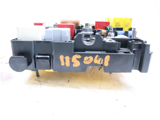 Platine fusible av occasion PEUGEOT 5008 II Phase 2 - 1.2 130ch