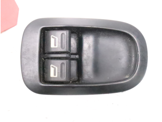 Commande lève-glace porte avant gauche occasion PEUGEOT 206 Phase 2 - 1.4 HDI 70ch