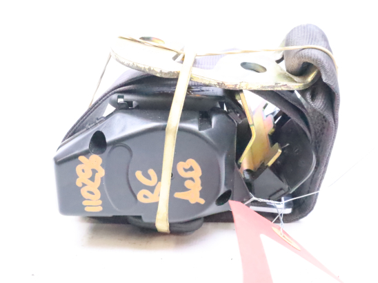 Ceinture centrale arriere occasion VOLVO V40 I Phase 2 - 1.9 D 102ch