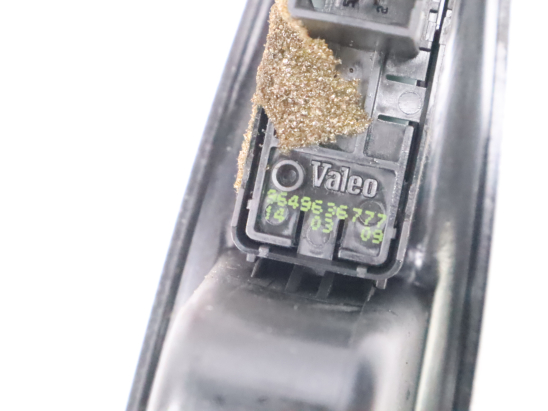 Commande leve-glace porte arrière gauche occasion CITROEN C4 I Phase 2 - 1.6 HDi FAP 110ch