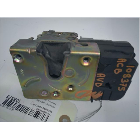 Serrure porte avd occasion PEUGEOT 306 Phase 2 - 1.9 D