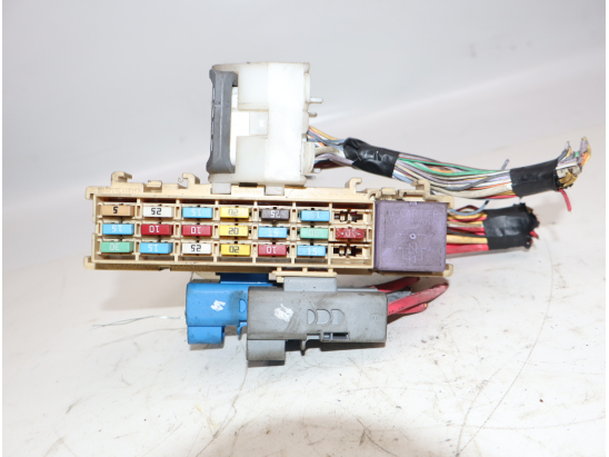 Boite a fusibles occasion RENAULT MODUS Phase 2 - 1.5 DCI 105ch