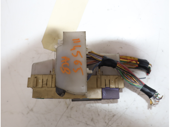 Boite a fusibles occasion RENAULT MODUS Phase 2 - 1.5 DCI 105ch