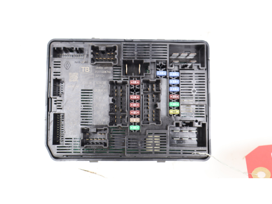 Boite a fusibles occasion RENAULT KANGOO III Phase 1 - 1.5 DCI 95ch