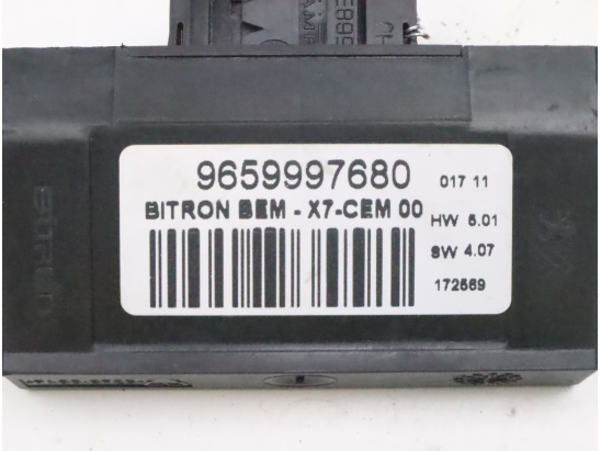 Boitier verrouillage centralise porte occasion PEUGEOT RCZ Phase 1 - 2.0 HDI 16v 163ch