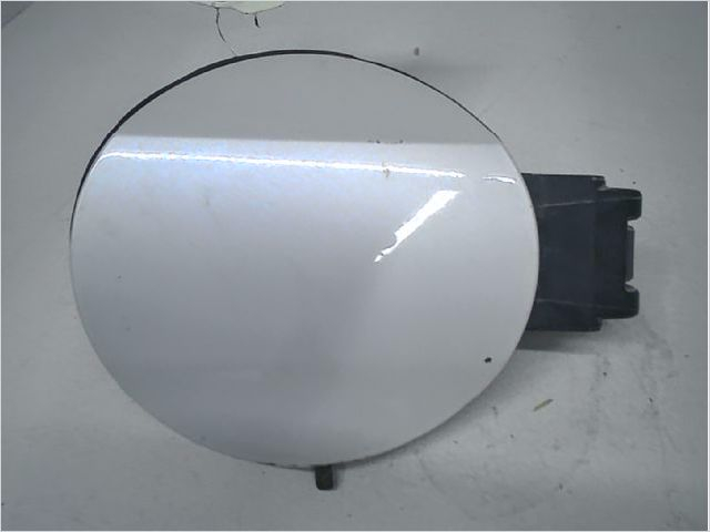 Volet de trappe carburant occasion PEUGEOT 308 II Phase 1 SW - 1.6 THP 155ch