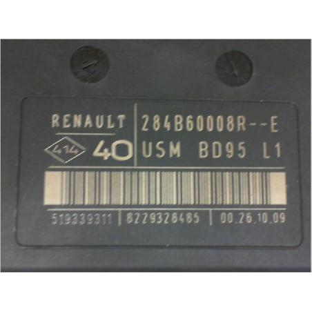 Platine fusible av occasion RENAULT MEGANE III Phase 1 - 1.5 DCI 105ch