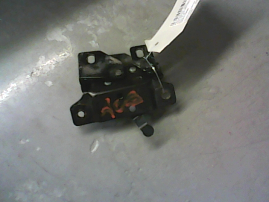 Serrure hayon occasion PEUGEOT 106 Phase 1 - 1.0