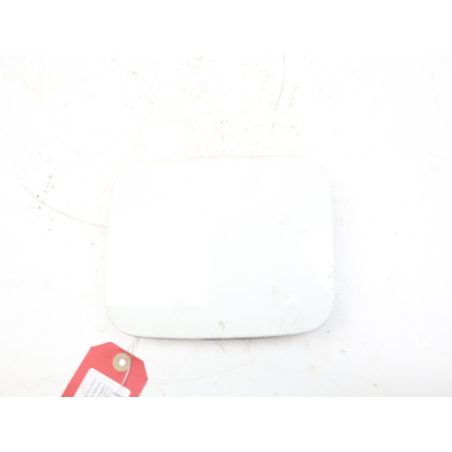 VOLET DE TRAPPE CARBURANT