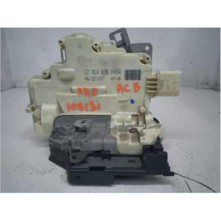 Serrure porte ard occasion VOLKSWAGEN PASSAT V Phase 1 - 1.9 TDI 105ch