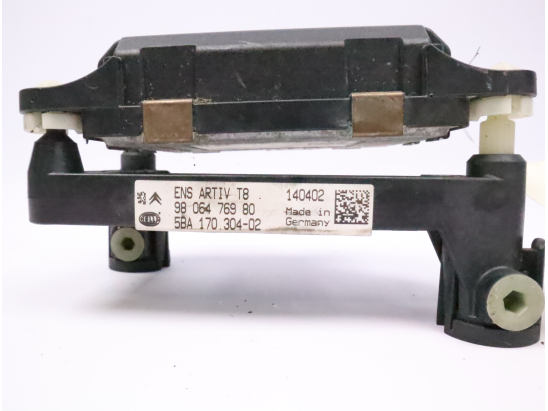 CAPTEUR AIDE STATIONNEMENT AV