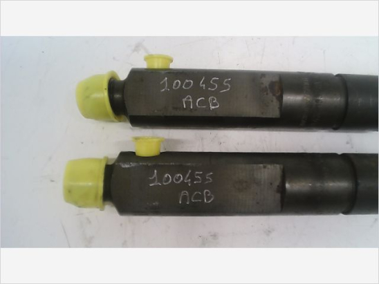 Injecteur occasion RENAULT MEGANE SCENIC I Phase 2 - 1.9 DTI