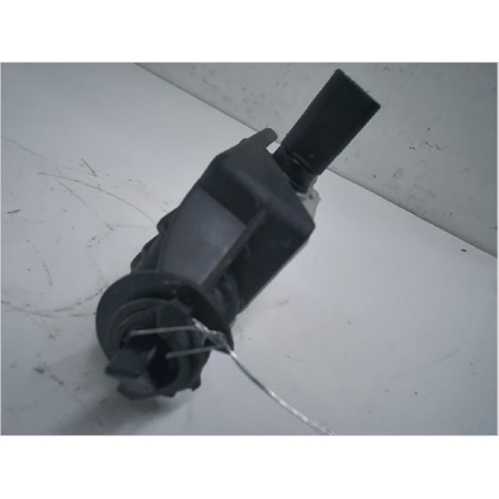 ACTIONNEUR PORTILLON AILE ARD