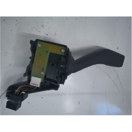 Commande clignotant occasion AUDI A3 II Phase 1 - 2.0 TDi 140ch