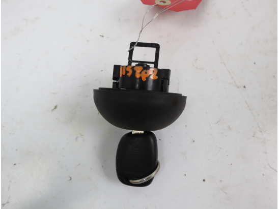 Bouchon reservoir a carburant occasion RENAULT CLIO II Phase 2 - 1.4 16v