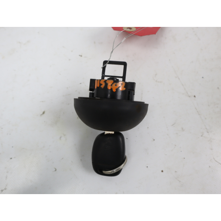 Bouchon reservoir a carburant occasion RENAULT CLIO II Phase 2 - 1.4 16v