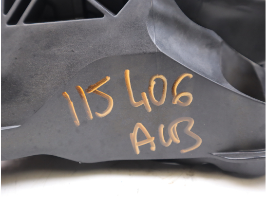 Pedale de frein occasion VOLKSWAGEN POLO VI phase 1 - 1.6 TDI 95ch